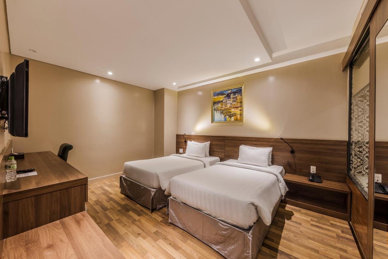 Sunflower Luxury Hotel Ho-Chi-Minh-Stadt Exterior foto