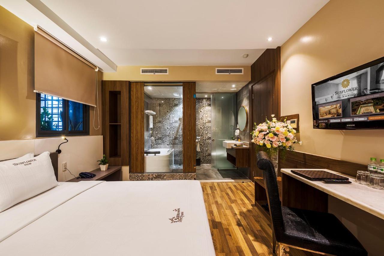 Sunflower Luxury Hotel Ho-Chi-Minh-Stadt Exterior foto